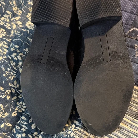 New Directions Black Ankle Booties - Picture 4 of 6